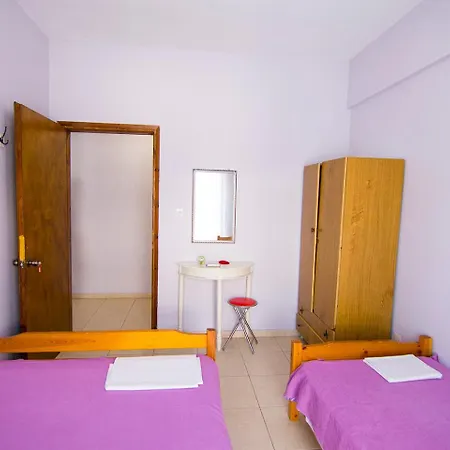 Anesis Pantazis Apartman